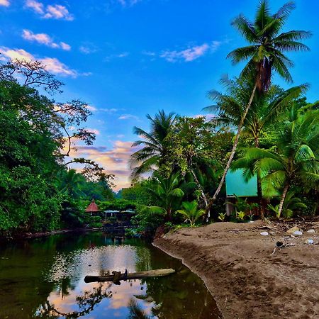 Beach House Drake Bay Bagian luar foto