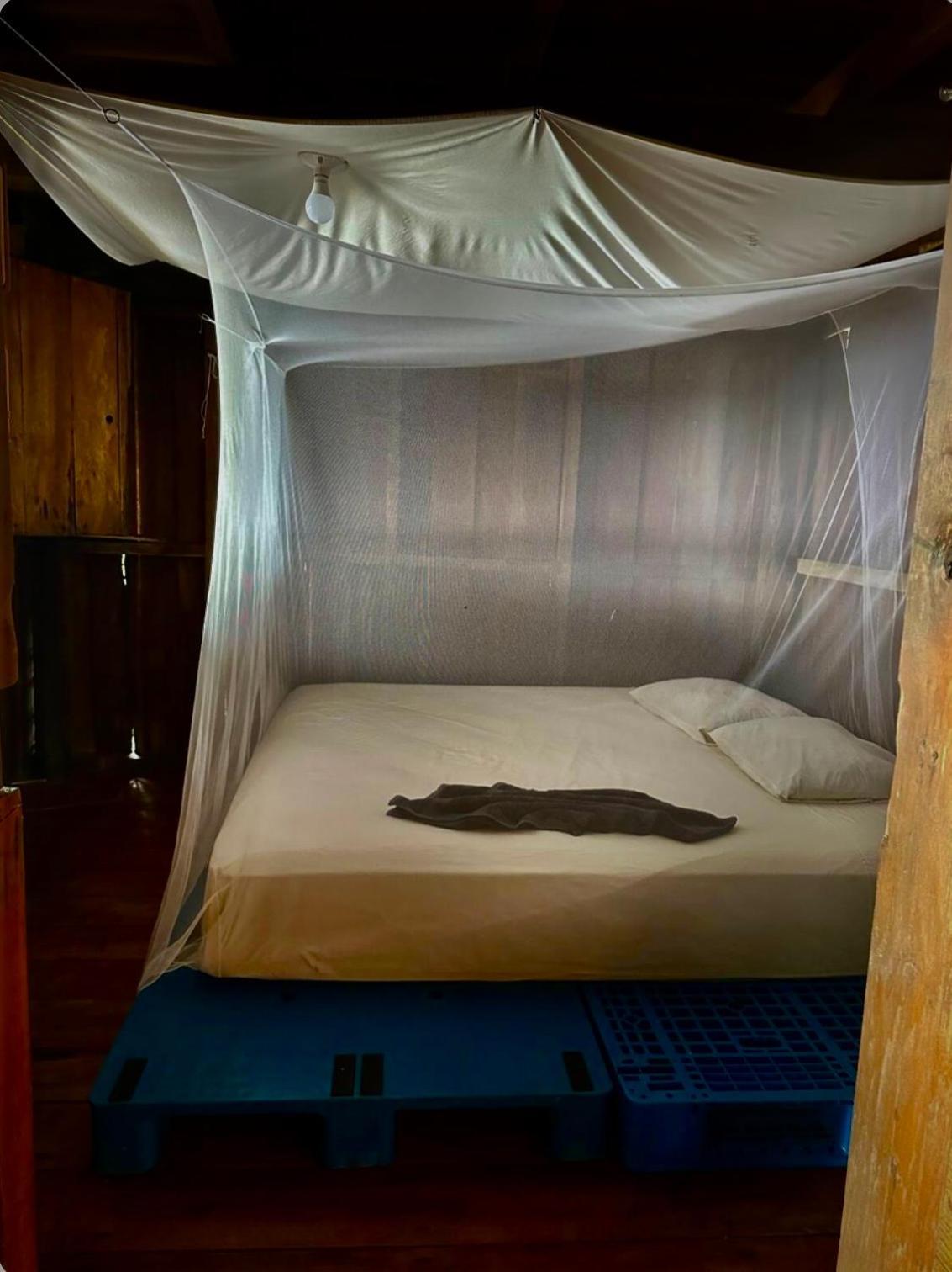 Beach House Drake Bay Bagian luar foto